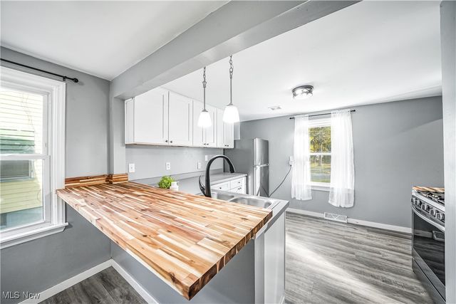 1935 Northfield Avenue NW, Warren, OH 44485