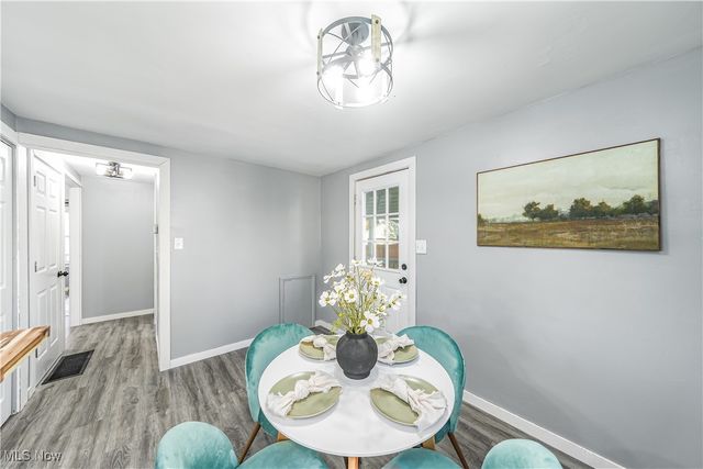 1935 Northfield Avenue NW, Warren, OH 44485