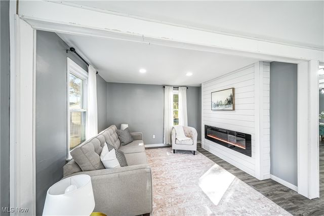 1935 Northfield Avenue NW, Warren, OH 44485