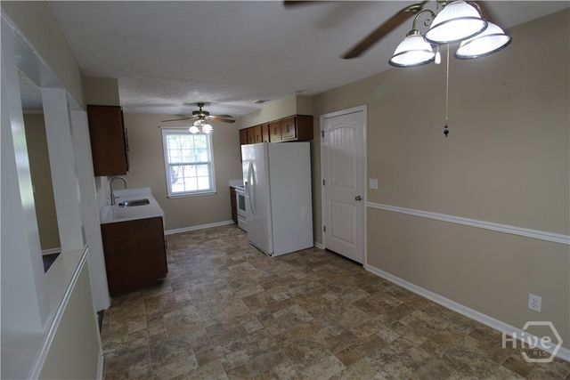 46 Hermitage Drive, Richmond Hill, GA 31324