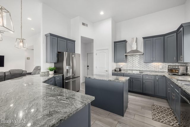 1168 N Slot Canyon Place, Vail, AZ 85641