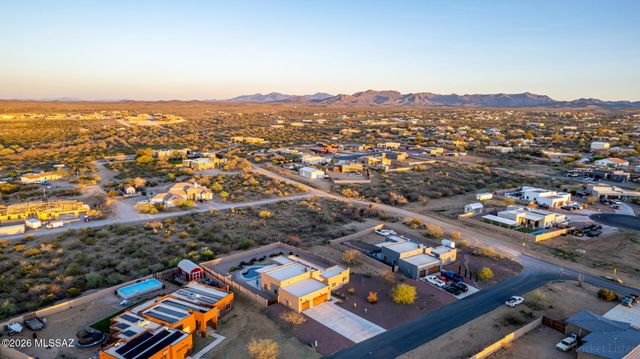 1168 N Slot Canyon Place, Vail, AZ 85641