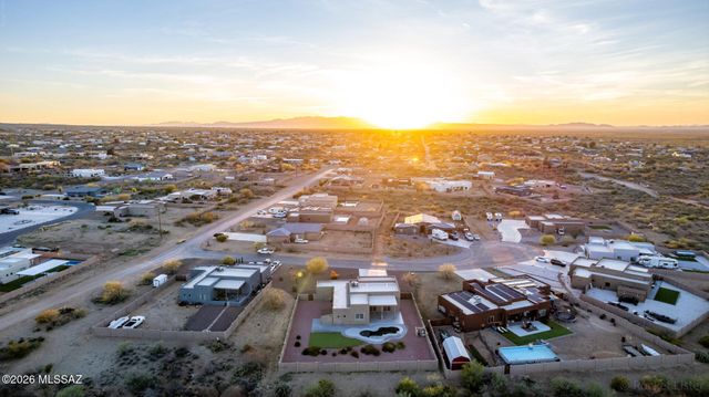 1168 N Slot Canyon Place, Vail, AZ 85641