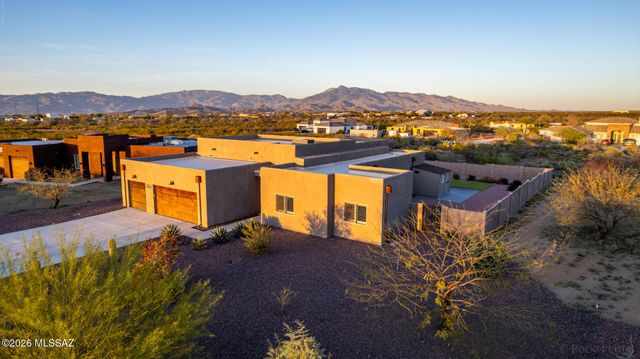 1168 N Slot Canyon Place, Vail, AZ 85641