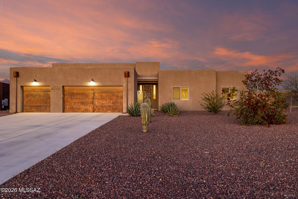 1168 N Slot Canyon Place, Vail, AZ 85641