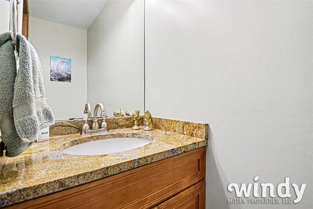5576 N Watervliet Road 14, Watervliet, MI 49098