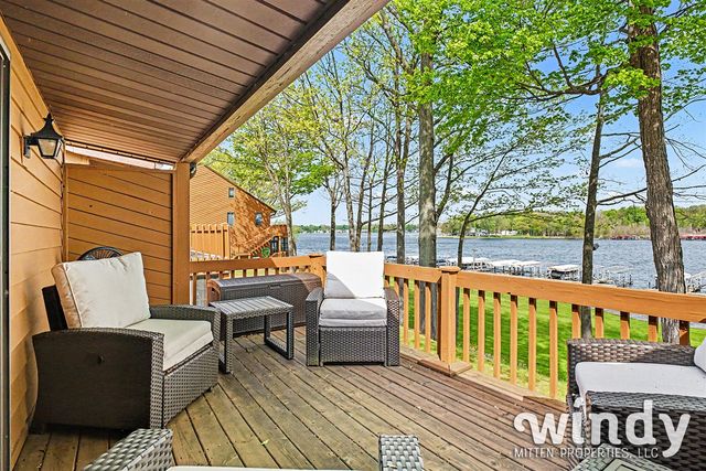 5576 N Watervliet Road 14, Watervliet, MI 49098