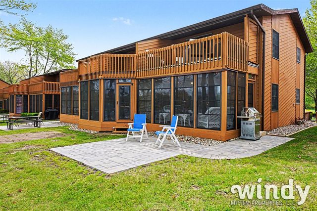 5576 N Watervliet Road 14, Watervliet, MI 49098