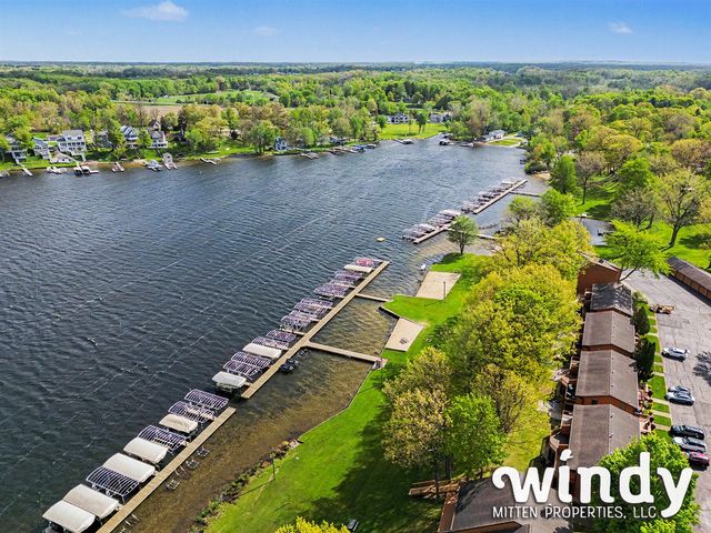 5576 N Watervliet Road 14, Watervliet, MI 49098
