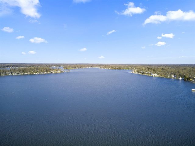 5576 N Watervliet Road 14, Watervliet, MI 49098
