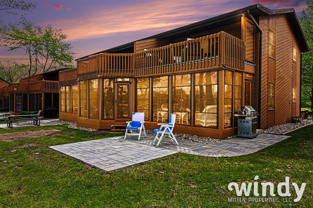 5576 N Watervliet Road 14, Watervliet, MI 49098