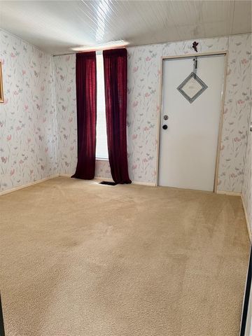 427 CENTER CREST BOULEVARD, Davenport, FL 33837