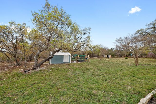 9050 County Road 272, Bertram, TX 78605
