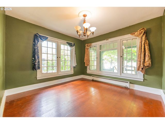 1223 WASHINGTON St, Eugene, OR 97401