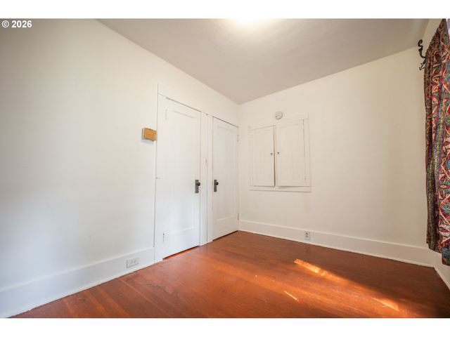 1223 WASHINGTON St, Eugene, OR 97401