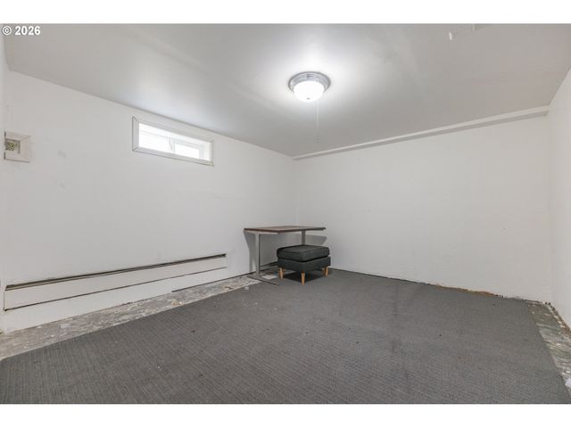 1223 WASHINGTON St, Eugene, OR 97401