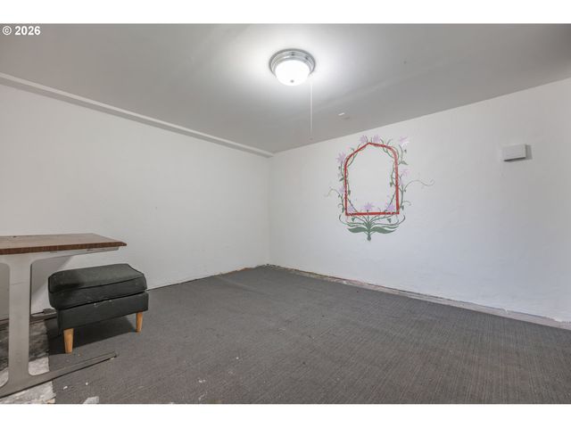1223 WASHINGTON St, Eugene, OR 97401
