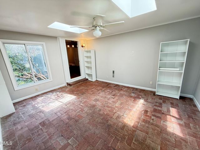 2667 Davis Street, Raleigh, NC 27608