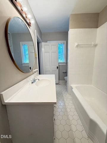 2667 Davis Street, Raleigh, NC 27608