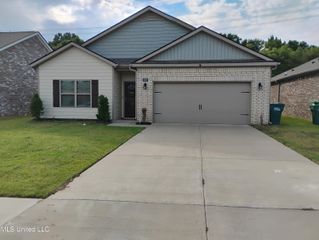 8835 Mary Frances Drive, Southaven, MS 38671
