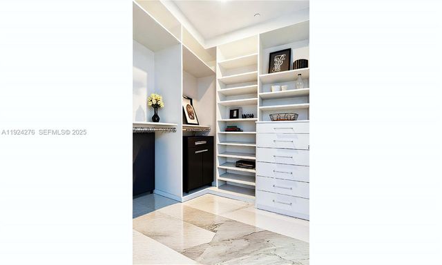 701 N Fort Lauderdale Beach Blvd 501, Fort Lauderdale, FL 33304