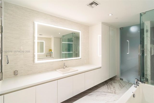 701 N Fort Lauderdale Beach Blvd 501, Fort Lauderdale, FL 33304