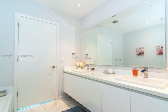 701 N Fort Lauderdale Beach Blvd 501, Fort Lauderdale, FL 33304