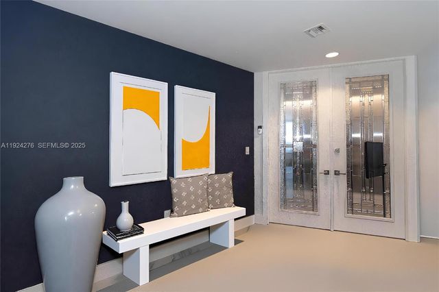 701 N Fort Lauderdale Beach Blvd 501, Fort Lauderdale, FL 33304