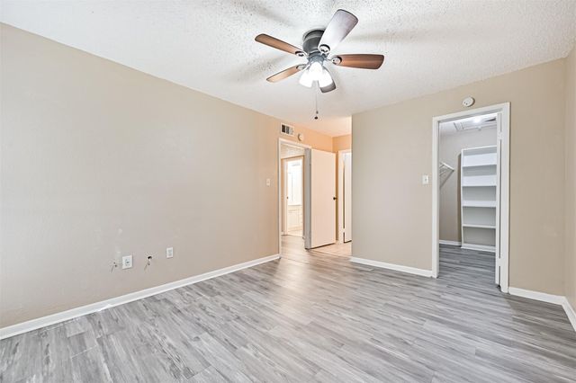 260 El Dorado Boulevard 2008, Houston, TX 77598