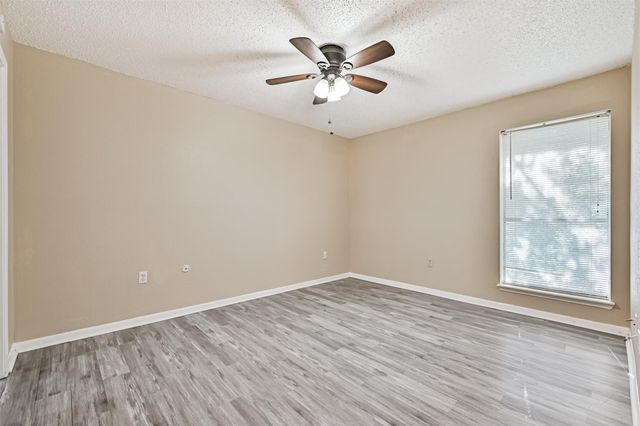 260 El Dorado Boulevard 2008, Houston, TX 77598