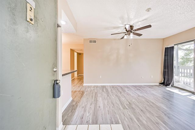 260 El Dorado Boulevard 2008, Houston, TX 77598