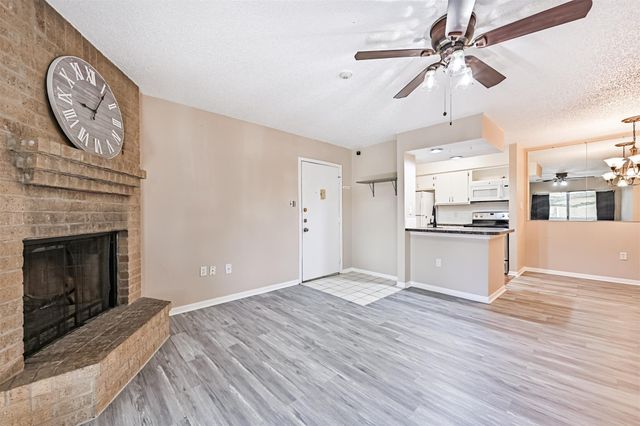 260 El Dorado Boulevard 2008, Houston, TX 77598