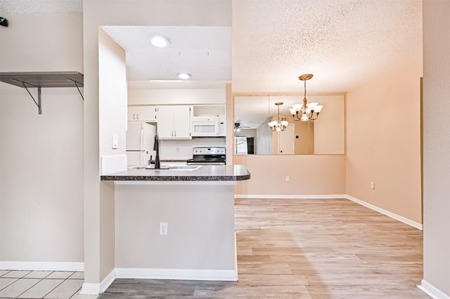 260 El Dorado Boulevard 2008, Houston, TX 77598