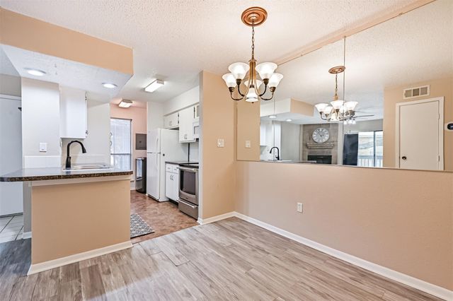 260 El Dorado Boulevard 2008, Houston, TX 77598