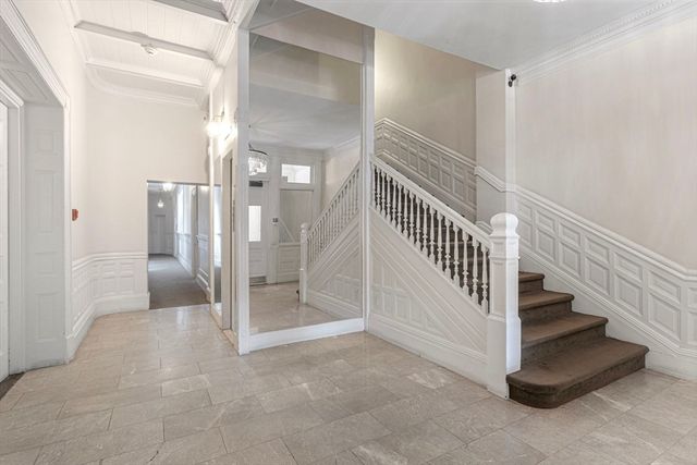 290 Commonwealth Ave 4, Boston, MA 02115