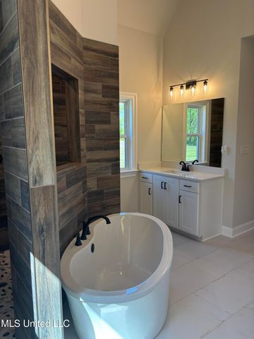 5189 Crick Lane, Hernando, MS 38632