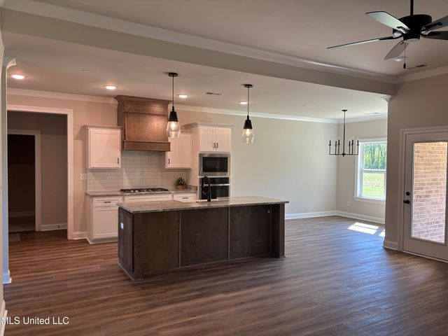 5189 Crick Lane, Hernando, MS 38632