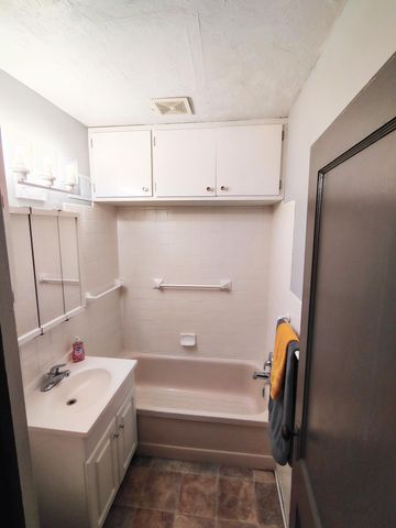 419 12th Street N, Mountain Lake, MN 56159