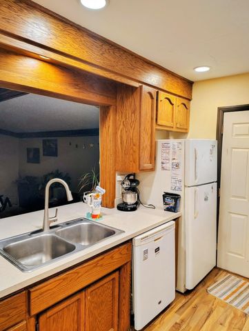 419 12th Street N, Mountain Lake, MN 56159