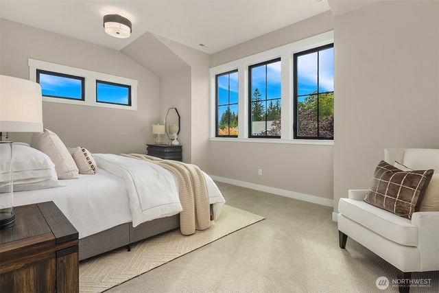 8040 Forest Drive NE, Seattle, WA 98115