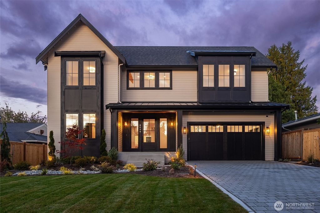8040 Forest Drive NE, Seattle, WA 98115