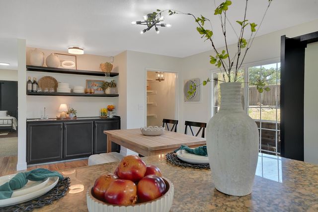 513 Perry St, Jackson, CA 95642