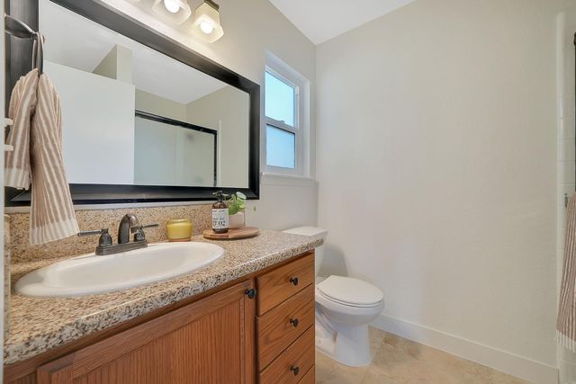 513 Perry St, Jackson, CA 95642