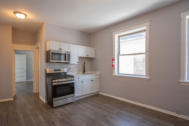 18 W 109th Street, Chicago, IL 60628