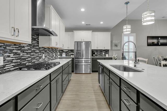 202 River Martin Court, Summerville, SC 29483