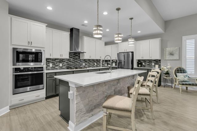 202 River Martin Court, Summerville, SC 29483