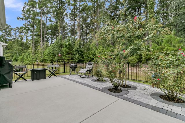 202 River Martin Court, Summerville, SC 29483