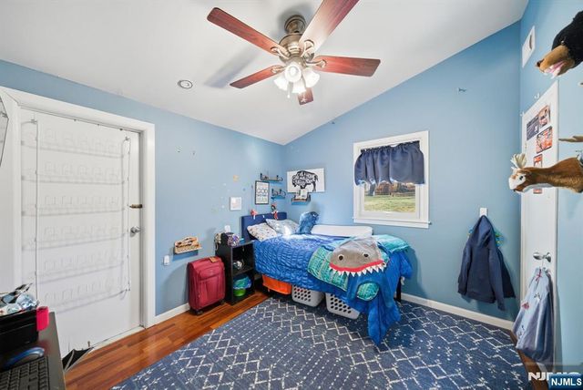 73 Page Drive, Oakland, NJ 07436