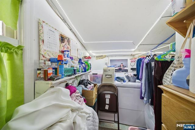 73 Page Drive, Oakland, NJ 07436