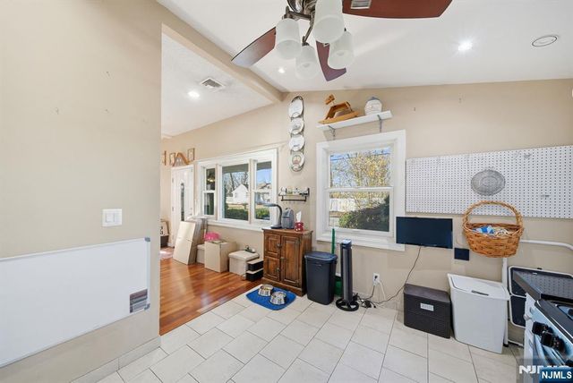 73 Page Drive, Oakland, NJ 07436